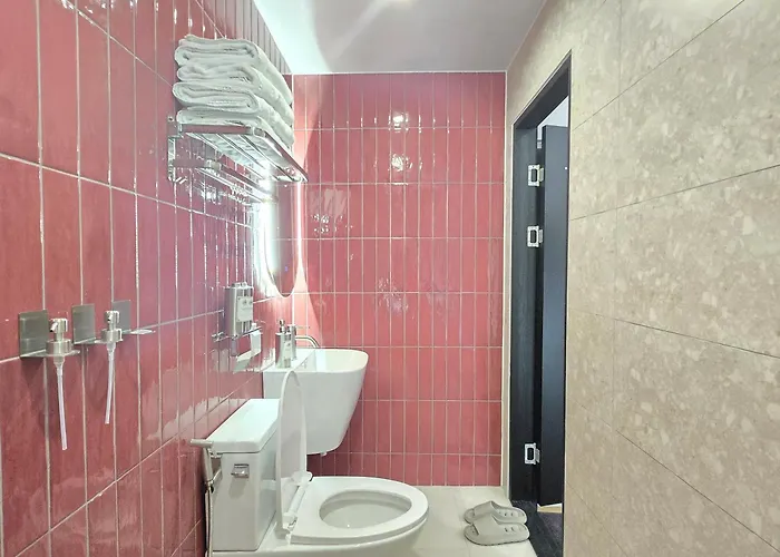 Quantum Hotel, Station Br