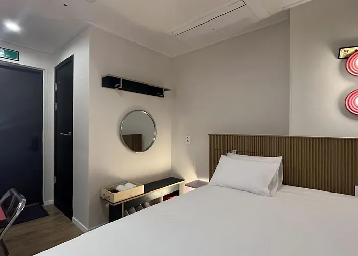 ホテル Quantum Hotel, Station Br